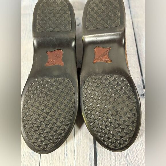 Born Brown Tan Leather Wing Tip Academia Casual Preppy Mary Jane Shoes Size 11 - Picture 4 of 11